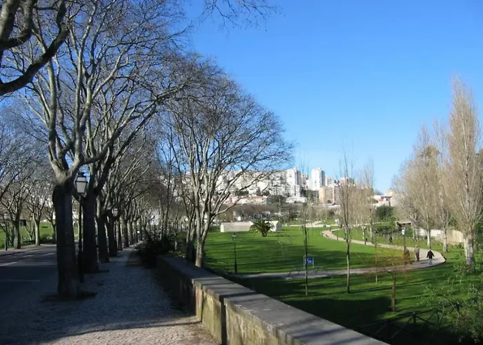 Single Near Lisbon & Sintra Homestay Queluz